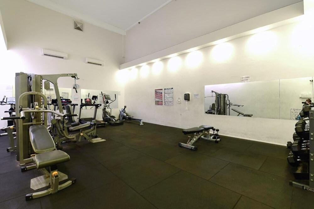 Endless Ocean Views, Spacious, Facilities Apartment Gold Coast