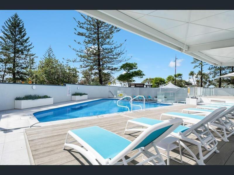 Endless Ocean Views, Spacious, Facilities * Gold Coast